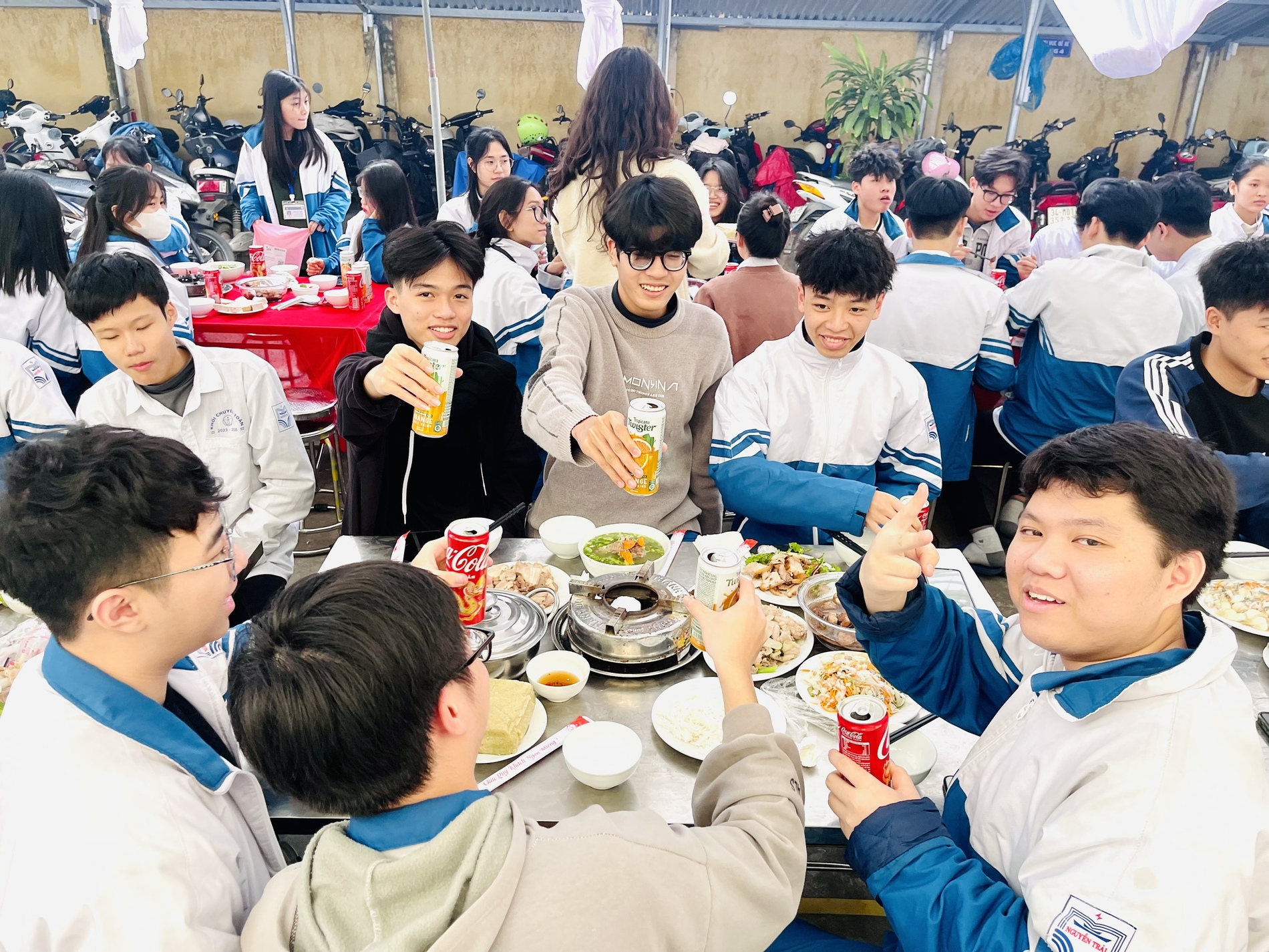 ANH12